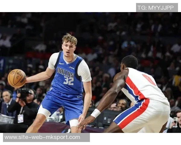 独行侠对阵活塞首发阵容揭晓加福德迎来赛季首秀期待弗拉格克莱华盛顿克里斯蒂表现