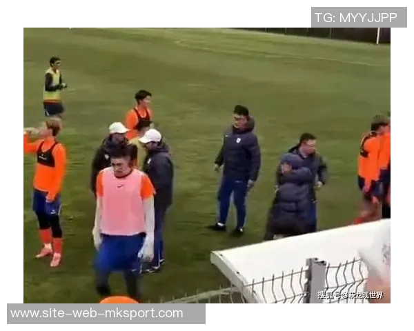 鲁媒报道泰山队热身赛战平津门虎后将继续在海口进行三场热身赛